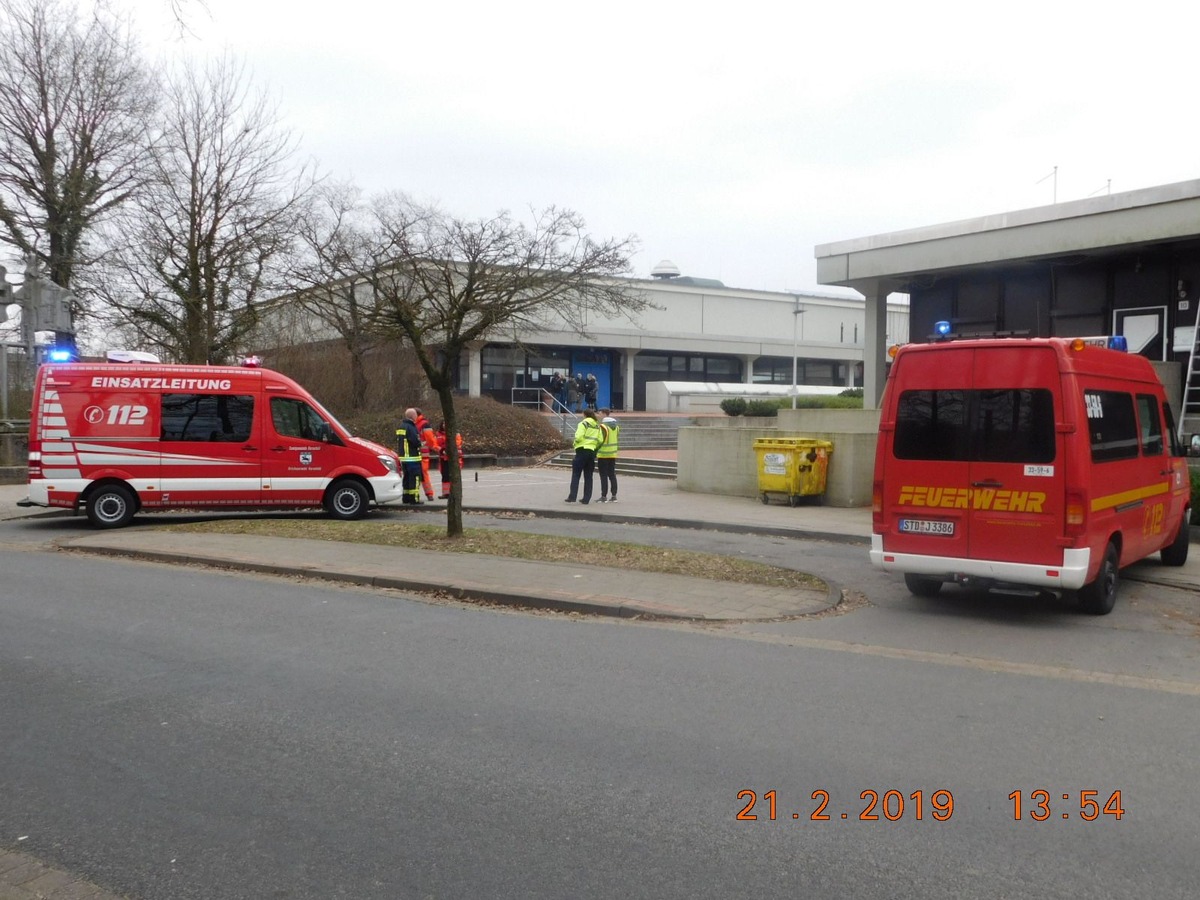 POL-STD: Feueralarm in Harsefelder Schule - zum Glück kein Feuer und keine Gefahr für Schüler und Lehrkräfte - Freitag unterrichtsfrei