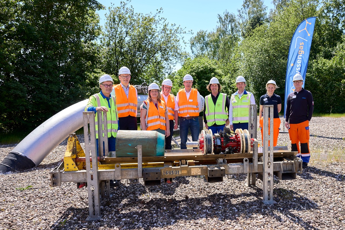 Thyssengas GmbH verbindet das zukünftige deutsch-niederländische Wasserstoff-Netz: Umrüstung des Erdgastransport-Systems Vlieghuis-Ochtrup nimmt Fahrt auf