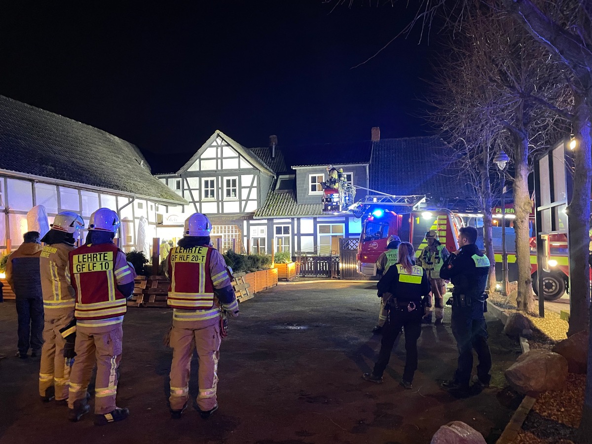 FW Lehrte: Brand im Restaurant in Aligse