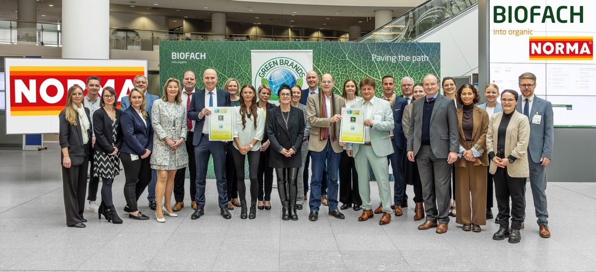 Zweite Rezertifizierung in Folge: BIO SONNE trägt auch in den kommenden zwei Jahren offiziell das Siegel von GREEN BRANDS / Übergabe der renommierten Siegel auf der BIOFACH 2025