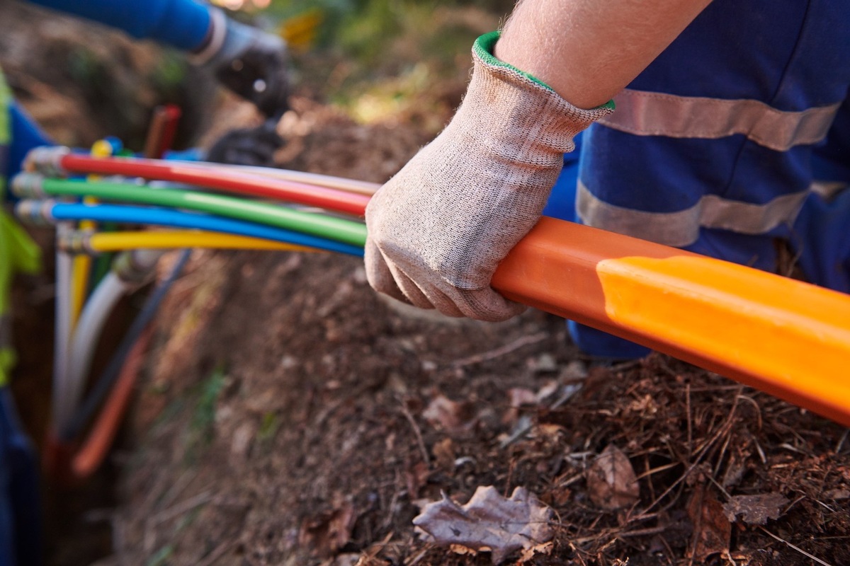 Pressemeldung: Westconnect baut Glasfasernetz in weiteren Gebieten von Holzwickede aus