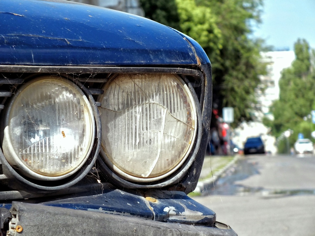 Schwer verkäufliche Automodelle in der Schweiz: Autoankauf-Fair erklärt die Gründe und bietet Lösungen an