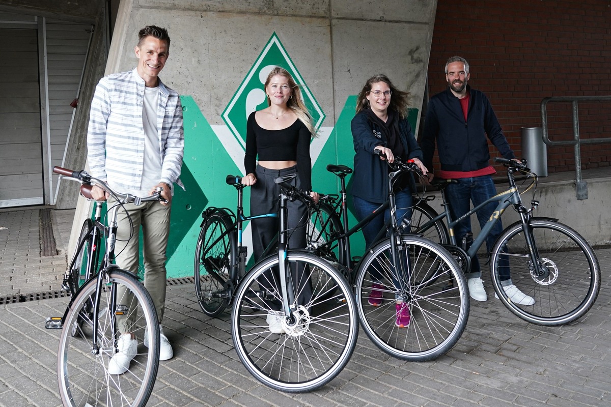 ***Lease a Bike rief zum Charity-Radeln auf: Der SV Werder Bremen und Leasingkund*innen traten dafür in die Pedale***