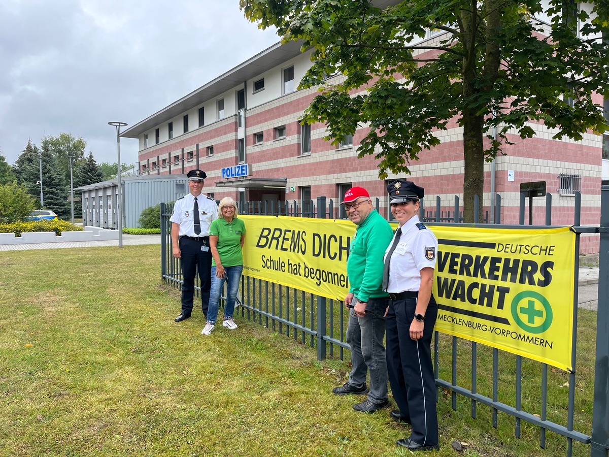 POL-HRO: Aktion &quot;BREMS DICH! - Schule hat begonnen&quot; in Rostock gestartet