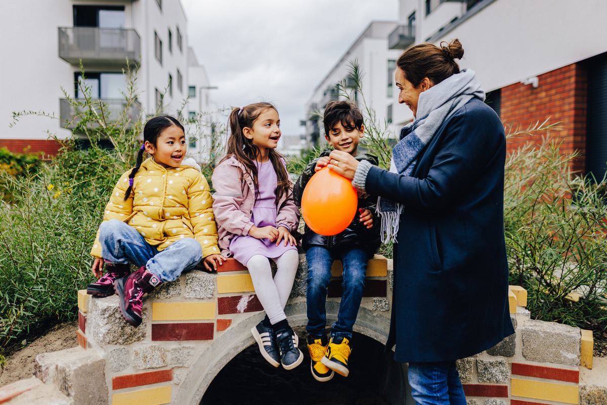 Steht der Bildungsort Kita vor dem Aus? / Die Stiftung Kinder forschen fordert Weiterführung des KiTa-Qualitätsgesetzes