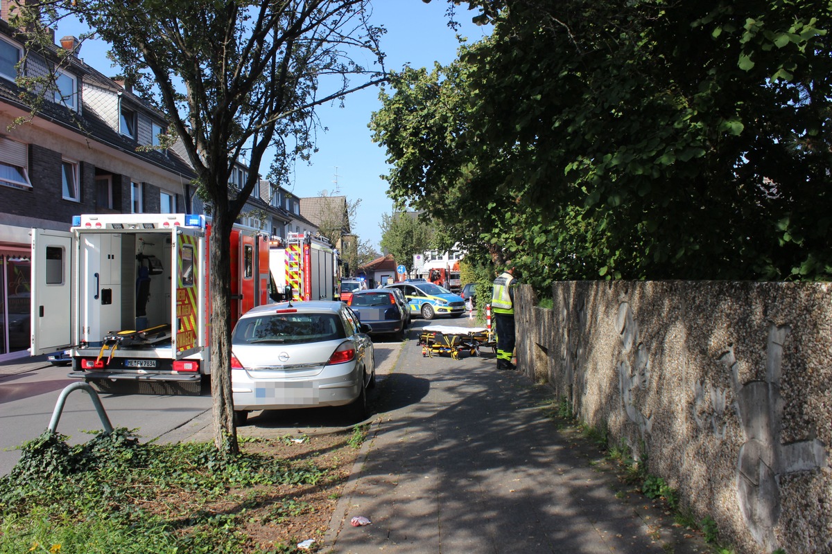 POL-ME: Pedelec-Fahrerin bei Verkehrsunfall schwer verletzt - Monheim am Rhein - 2109114