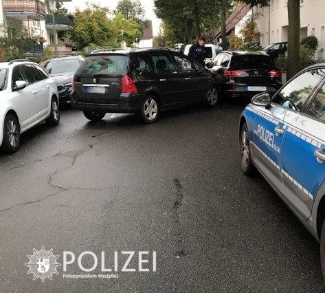 POL-PPWP: Aufmerksamer Zeuge meldet Unfallflucht