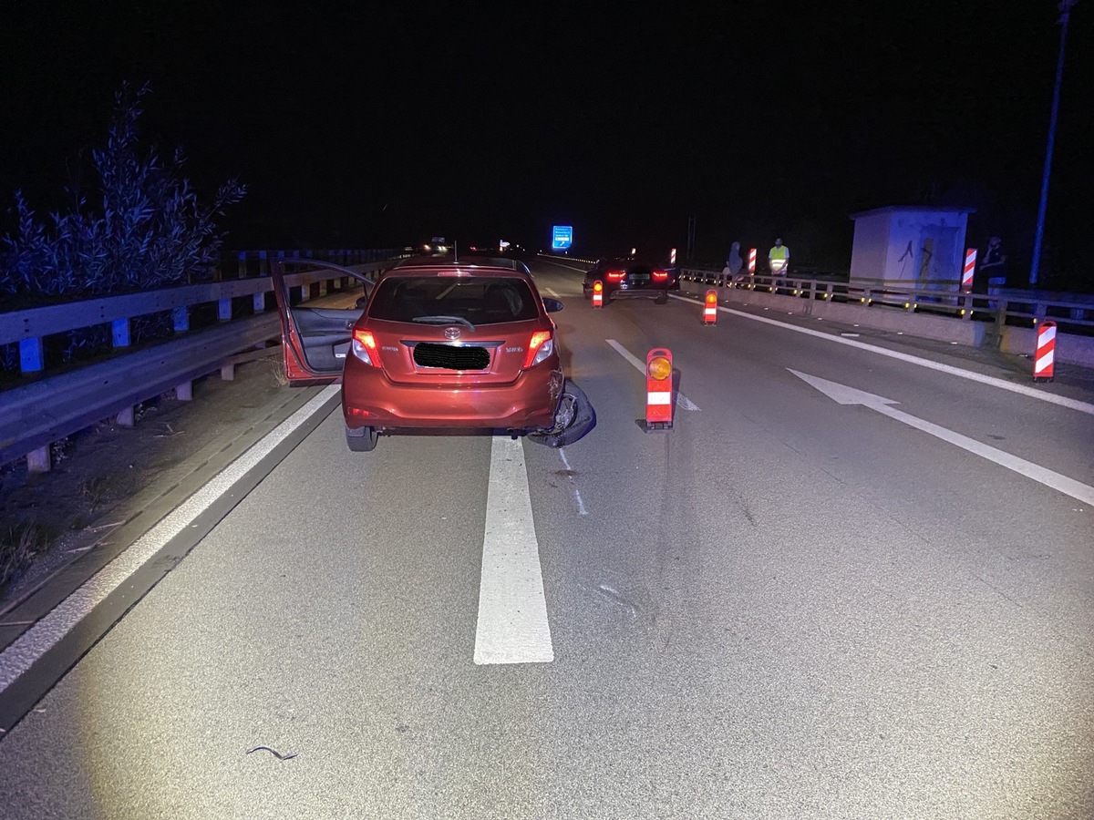 POL-PDKL: Fahrer stellt PKW auf der Autobahn zum Schlafen ab....