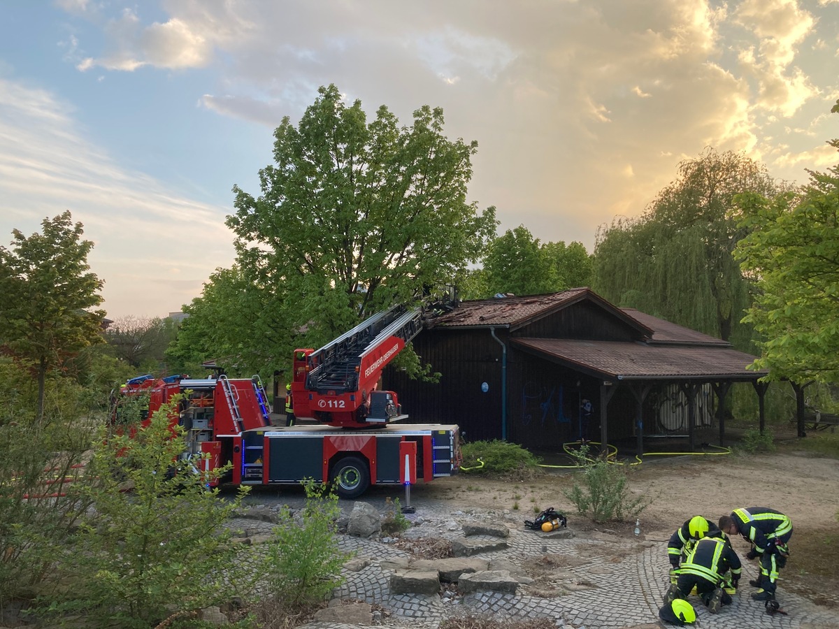 FW-OB: Rauchentwicklung im Kiosk am Centropark