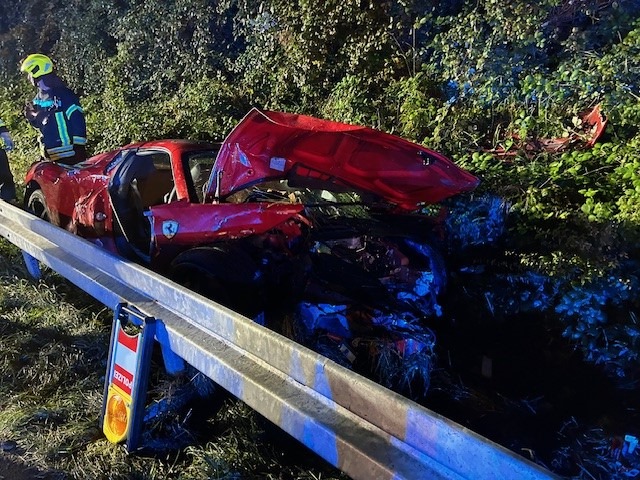 FW-GE: Verkehrsunfall auf der Bundesautobahn A2