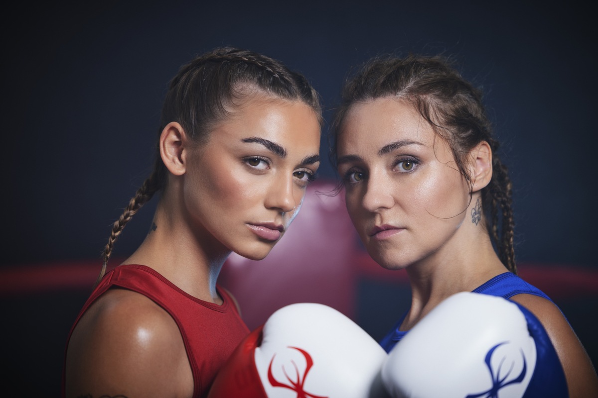 So schön kann Boxen sein: &quot;The Great Fight Night&quot; ruft am 25. November die Content Creatorinnen Tina Neumann und Regina Hixt auf Joyn in den Ring