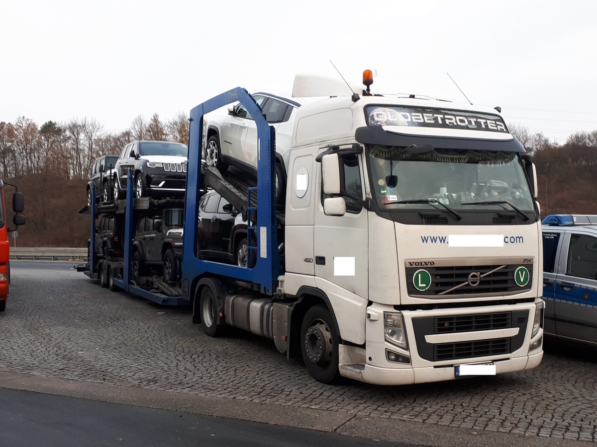 POL-LDK: Polizei stoppt Transporter auf der B49 / einmal zu hoch - einmal zu breit