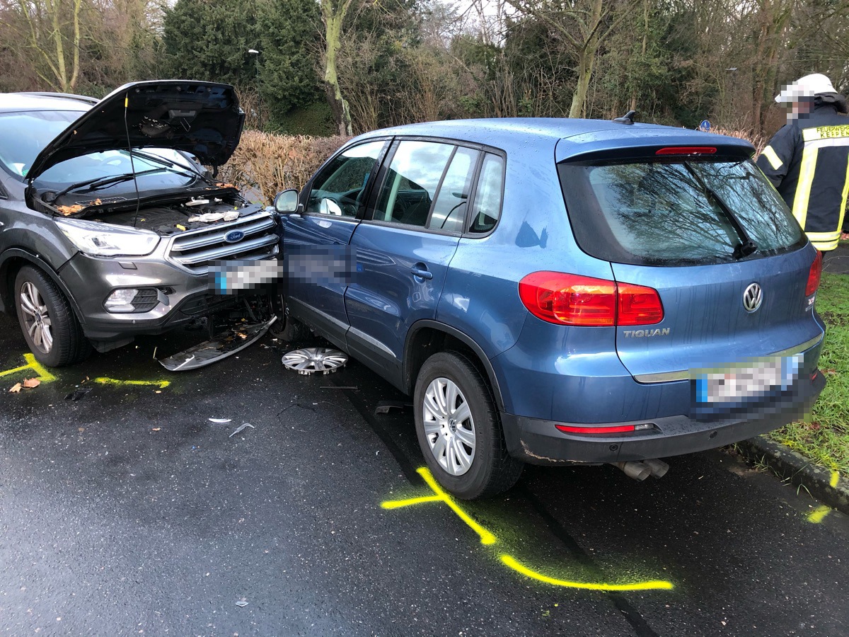 POL-REK: 210113-2: Leichtverletzter bei Glatteisunfall - Kerpen