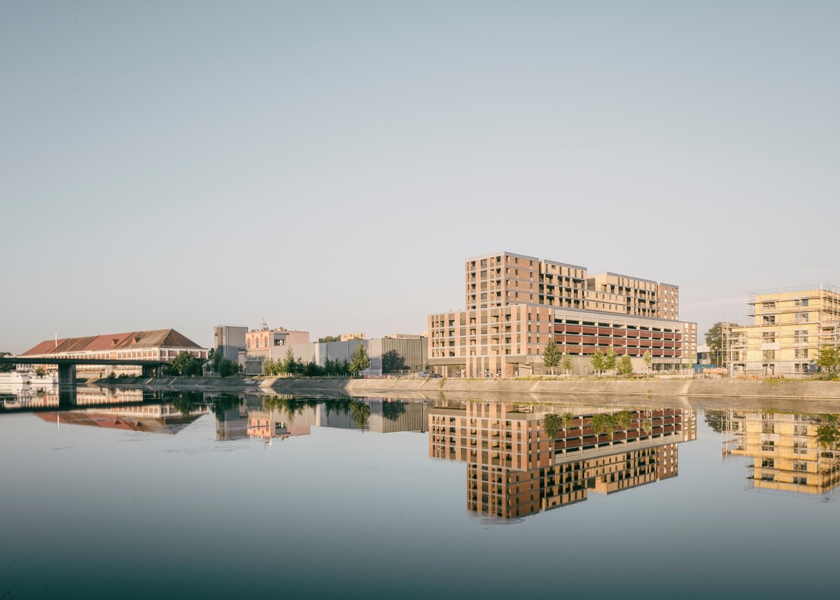 Communiqué de presse Griesser : &quot;La Citadelle&quot; - protection solaire intemporelle de Griesser pour un projet singulier reliant le port et la ville à Strasbourg