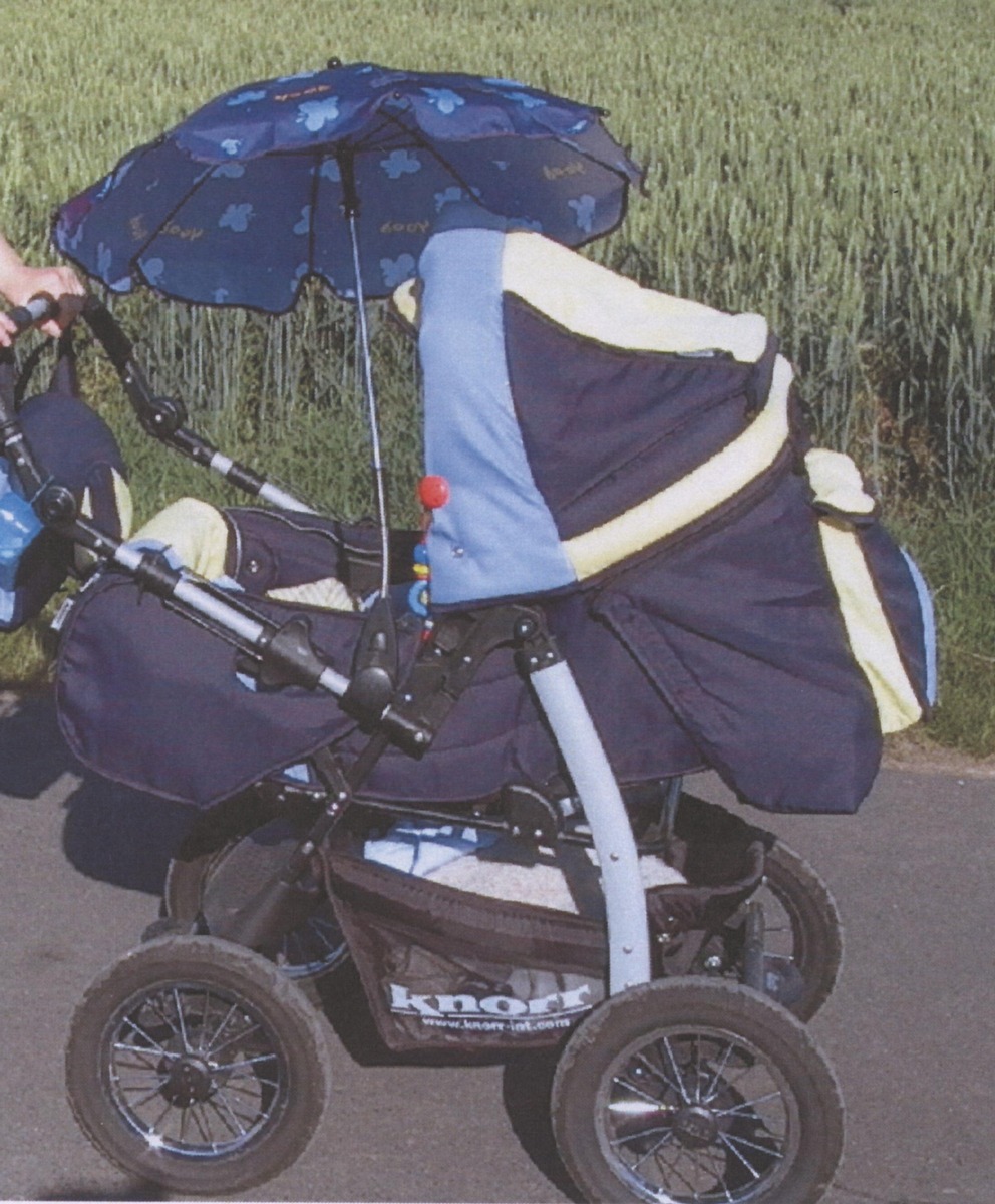 POL-GOE: (712/2006) Kinderwagen bleibt verschwunden - Zeugen gesucht