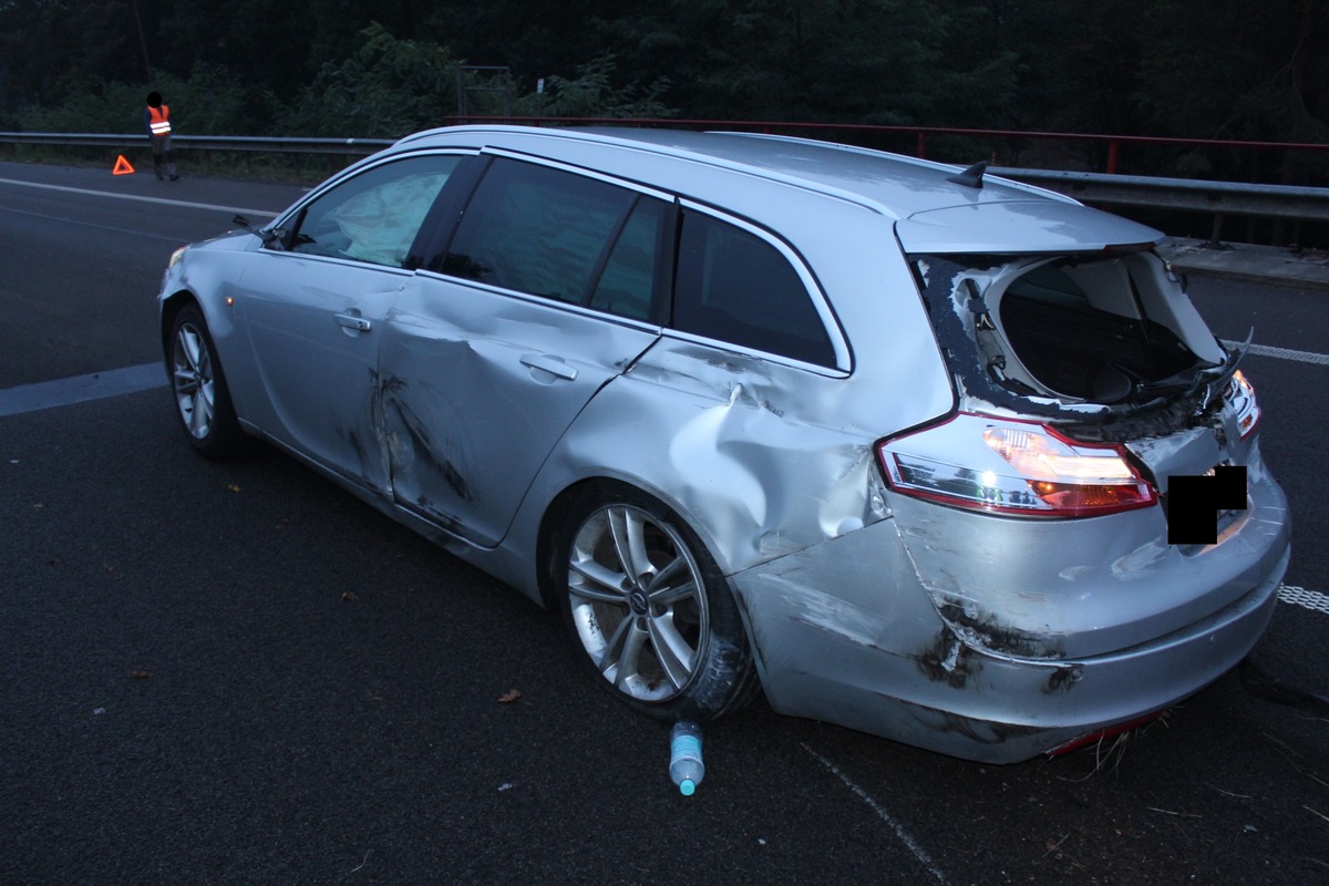 POL-PDKL: A62/Hütschenhausen, Zwei Leichtverletzte bei Auffahrunfall im Berufsverkehr