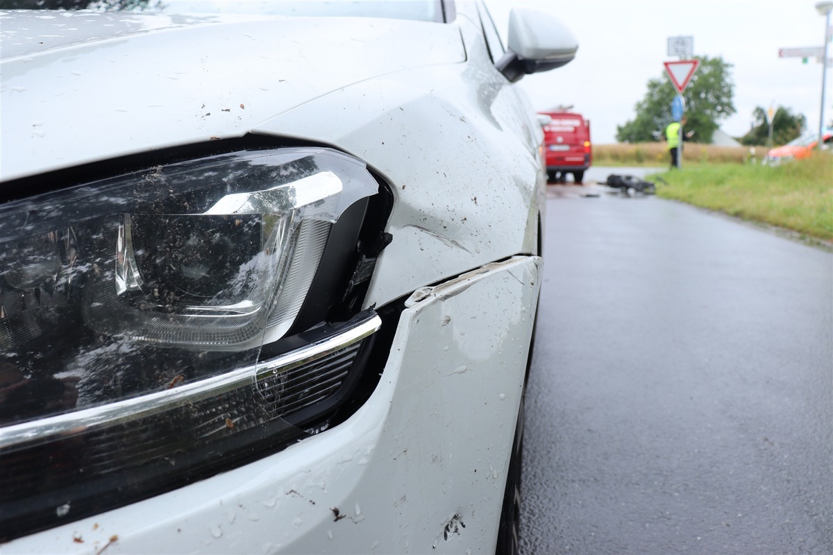 POL-HF: Radfahrer nach Kollision schwer verletzt- Fehler beim Abbiegen