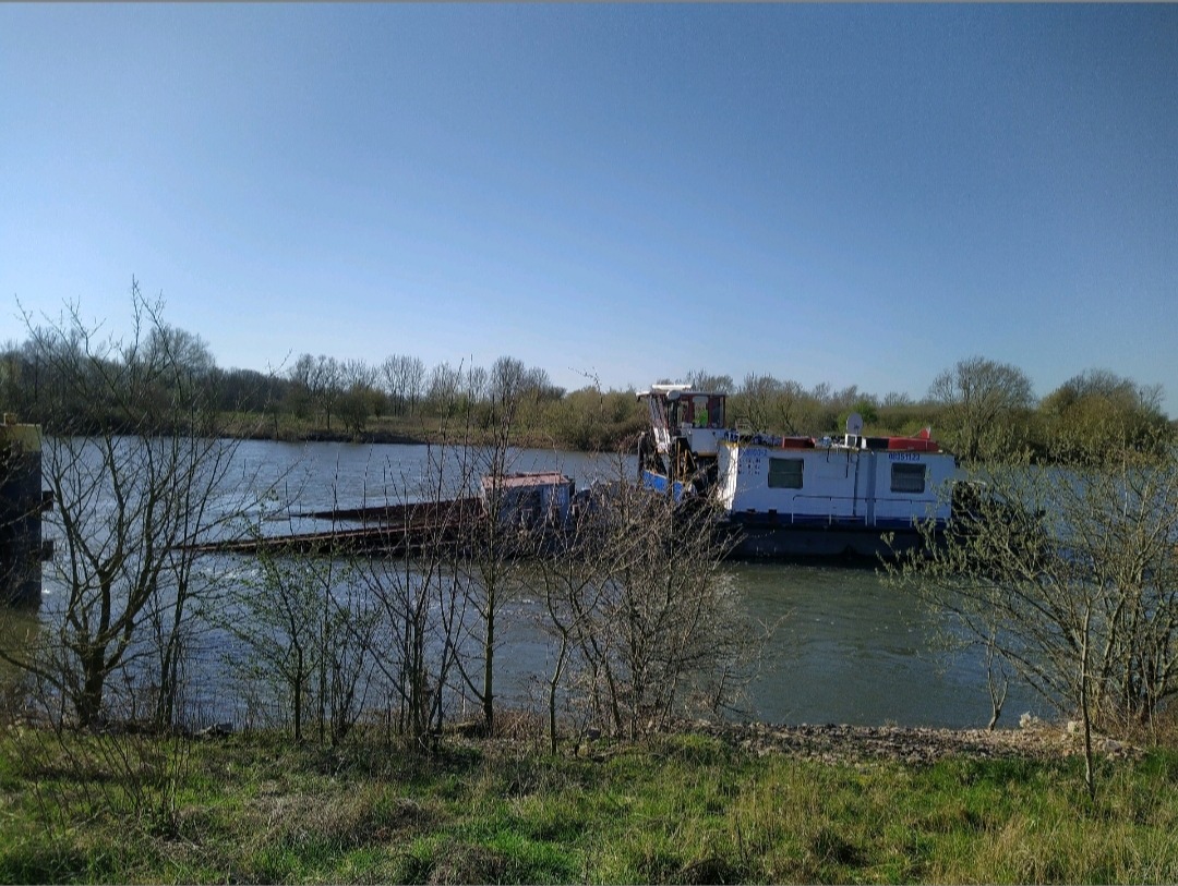 POL-NI: Schubboot am Kieswerk gesunken