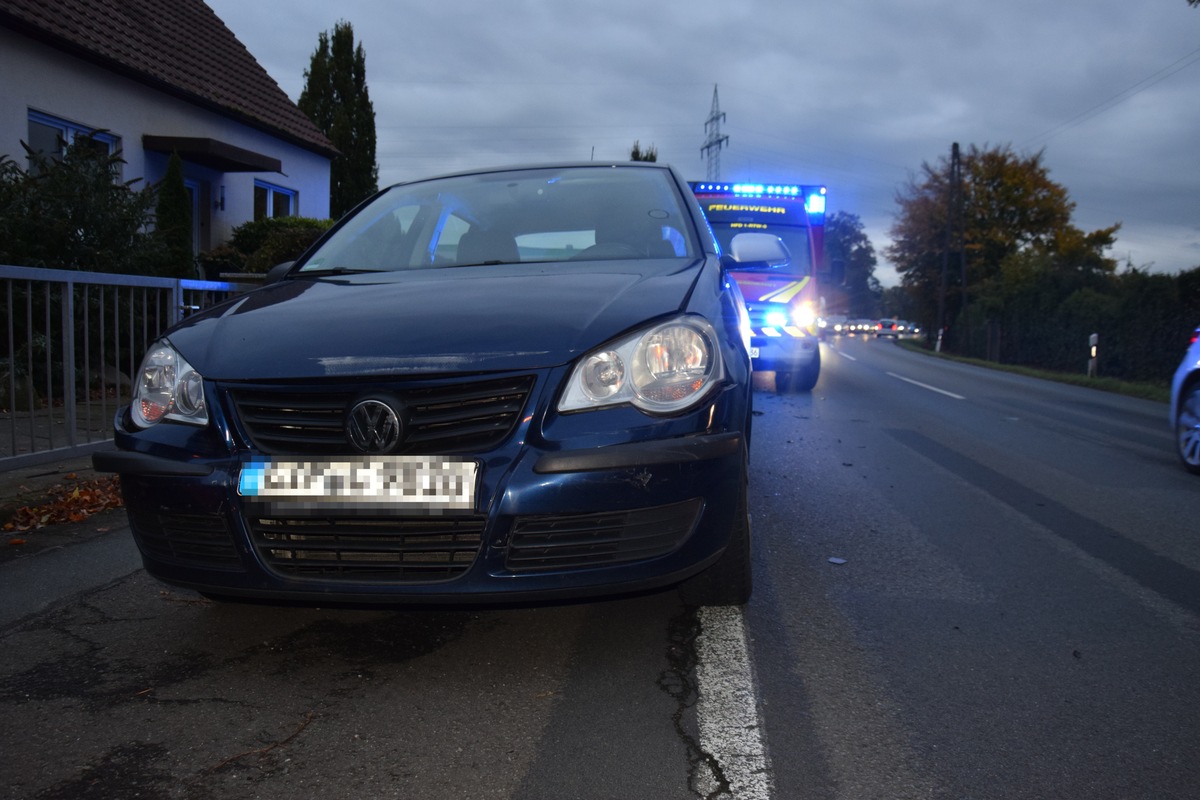 POL-HF: Verkehrsunfall mit Verletzten -
Junge Fahrerin fährt auf