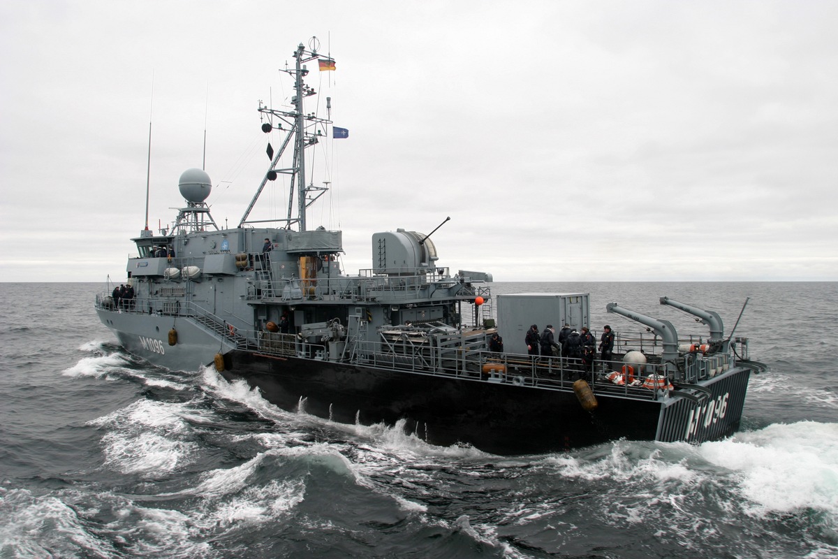 Nach 25.000 Seemeilen zurück in Kiel - Minenjagdboot &quot;Passau&quot; nach UN-Einsatz wieder im Heimathafen (mit Bild)