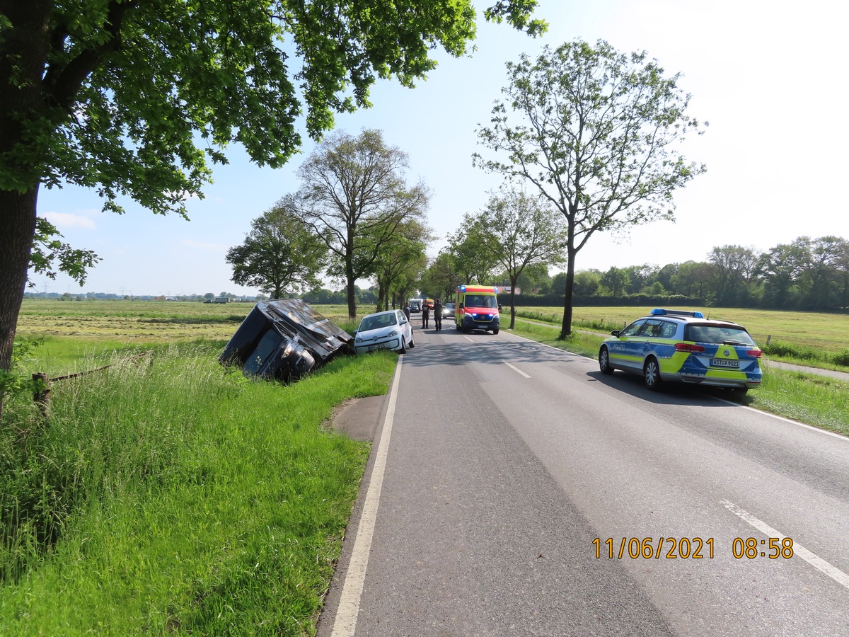 POL-OL: +++Pressemitteilung der Polizeistation Rastede: Verkehrsunfall mit mehreren beteiligten Fahrzeugen, Vollsperrung der Spohler Straße