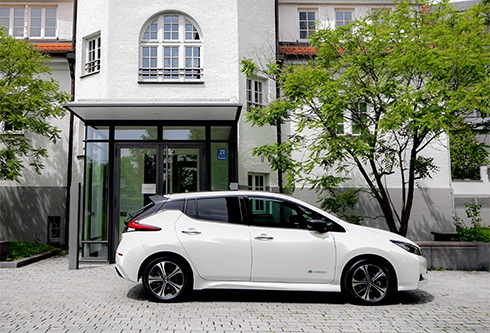 E-Auto ein halbes Jahr ausprobieren - ADAC SE mit Nissan Leaf TEKNA im Portfolio