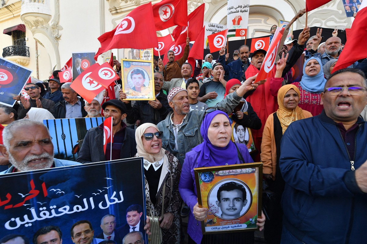 Tunisia&#039;s democratic dream is at risk as the country&#039;s economy struggles