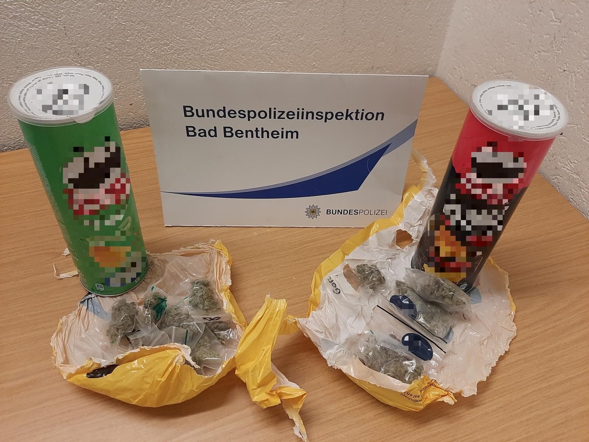 BPOL-BadBentheim: Drogen statt Date / Marihuana und Haschisch in Chipsdosen gefunden