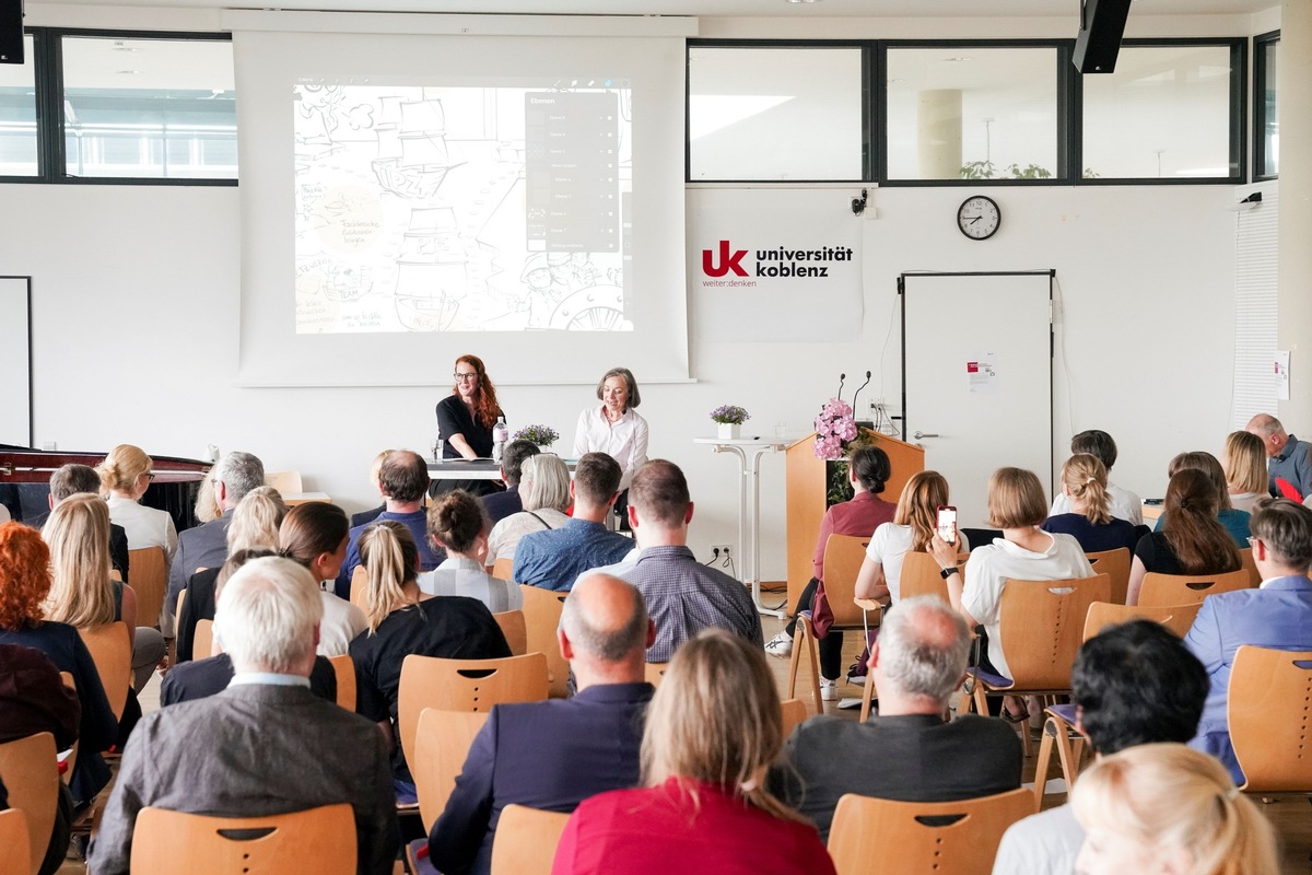 Universität Koblenz baut Zentrum für Weiterbildung von Forscher*innen aus