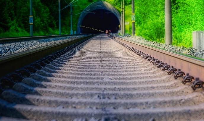 Schienenverkehr einstellen? EVG warnt vor untauglicher Maßnahme