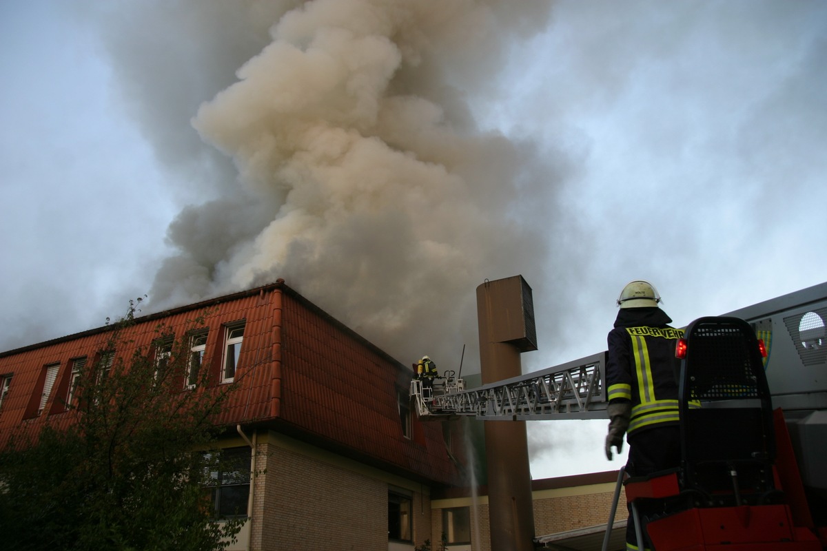 POL-NOM: Brand im Krankenhaus Northeim - Patienten evakuiert Nachtragsmeldung mit Bildanhang