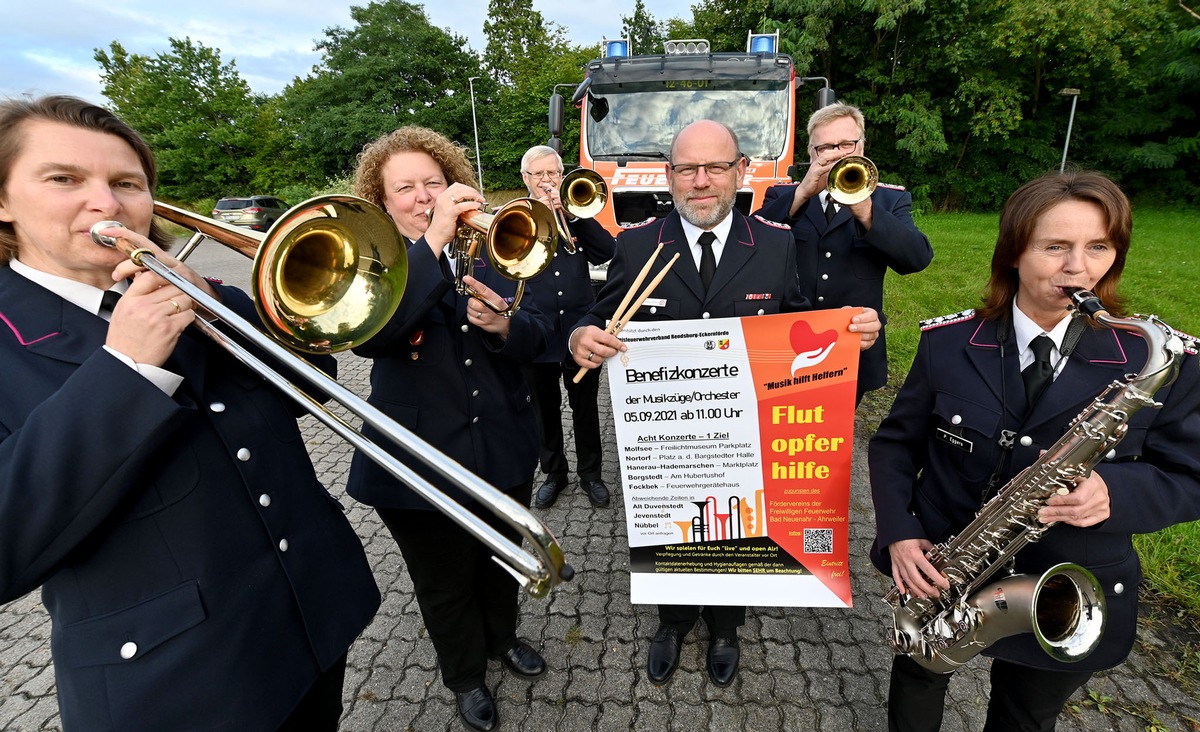 FW-RD: Musik hilt Helfern - Paukenschlag für Flutopfer