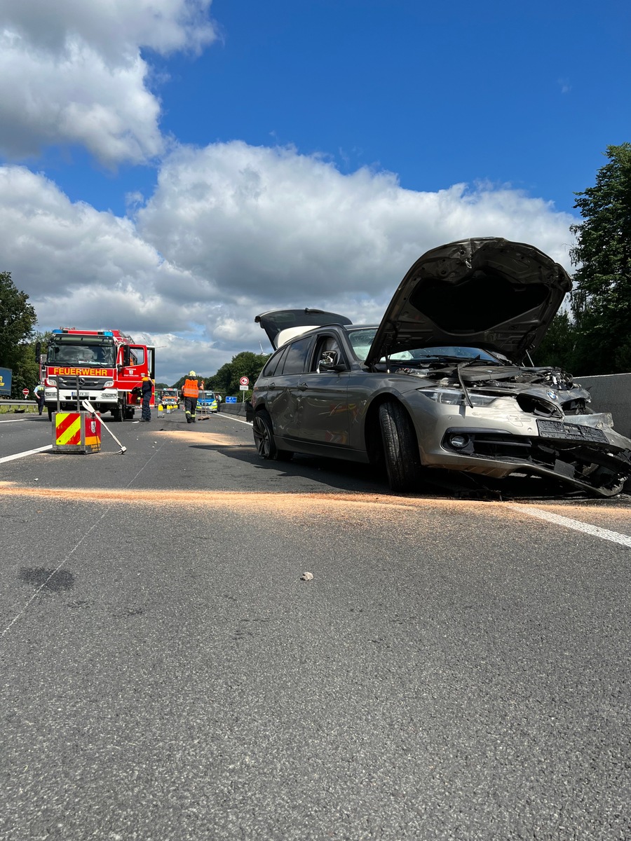 FW Dinslaken: Verkehrsunfall auf der BAB 3