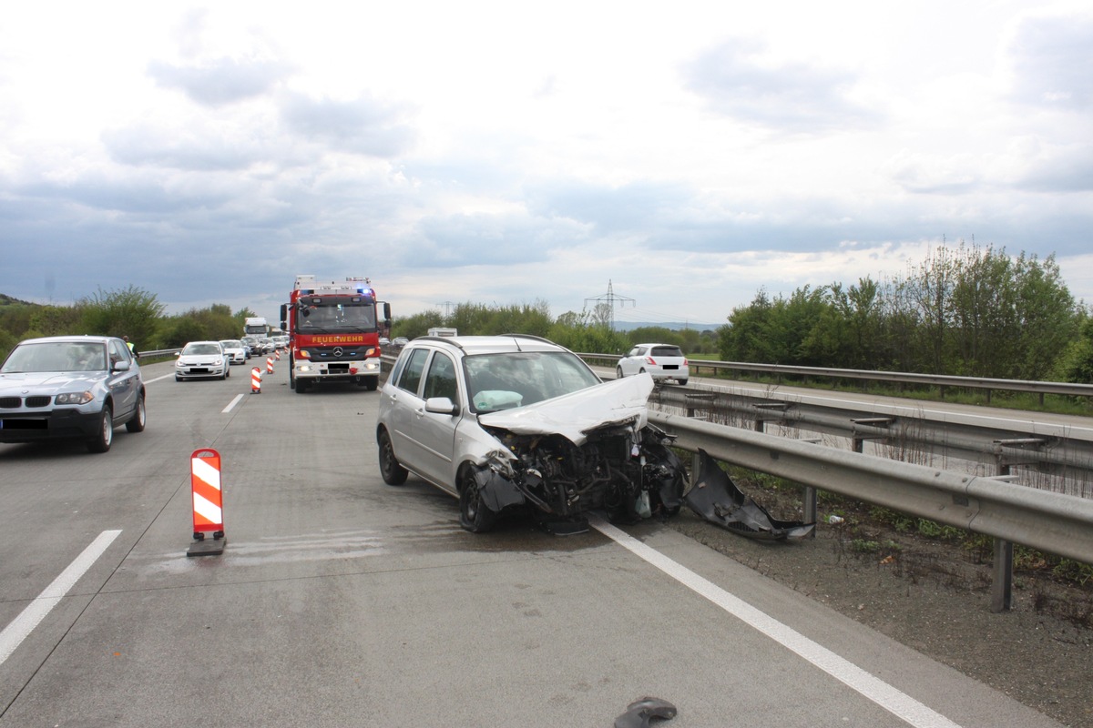 POL-PDKL: A6/Bruchmühlbach-Miesau, Nach Überholvorgang verletzt