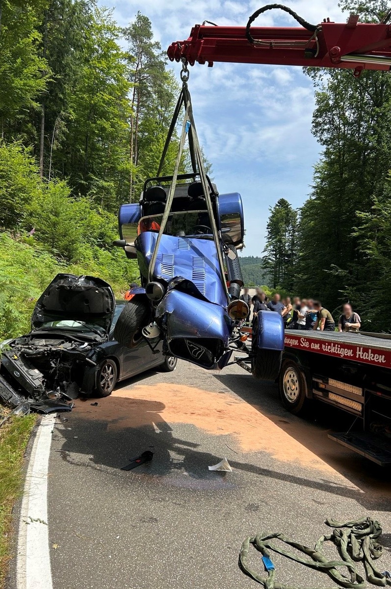 POL-PDPS: L478 - Verkehrsunfall mit verletzten Personen