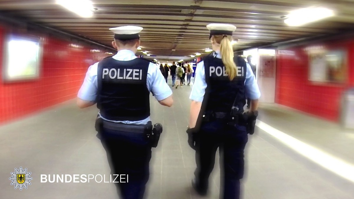 Bundespolizeidirektion München: Urinieren in Mülleimer führt zu Gewalttat / Bundespolizei ermittelt nach körperlicher Attacke in einem Regionalzug