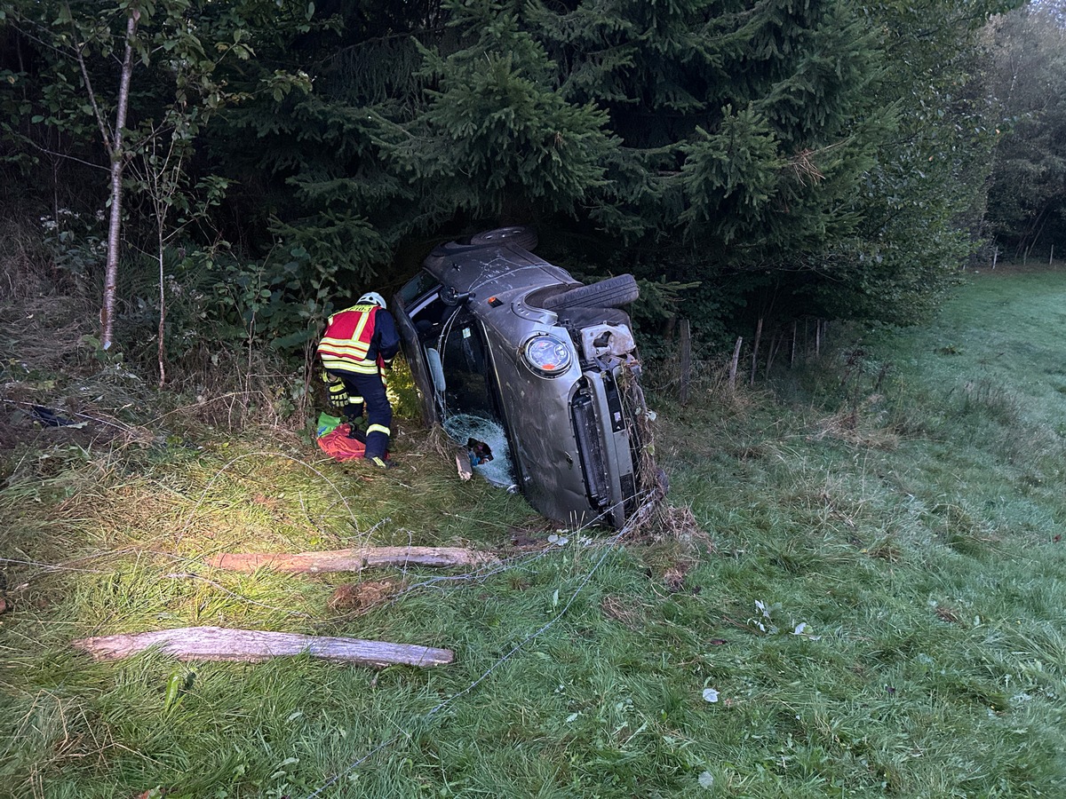 FW-OE: Verkehrsunfall in den frühen Morgenstunden