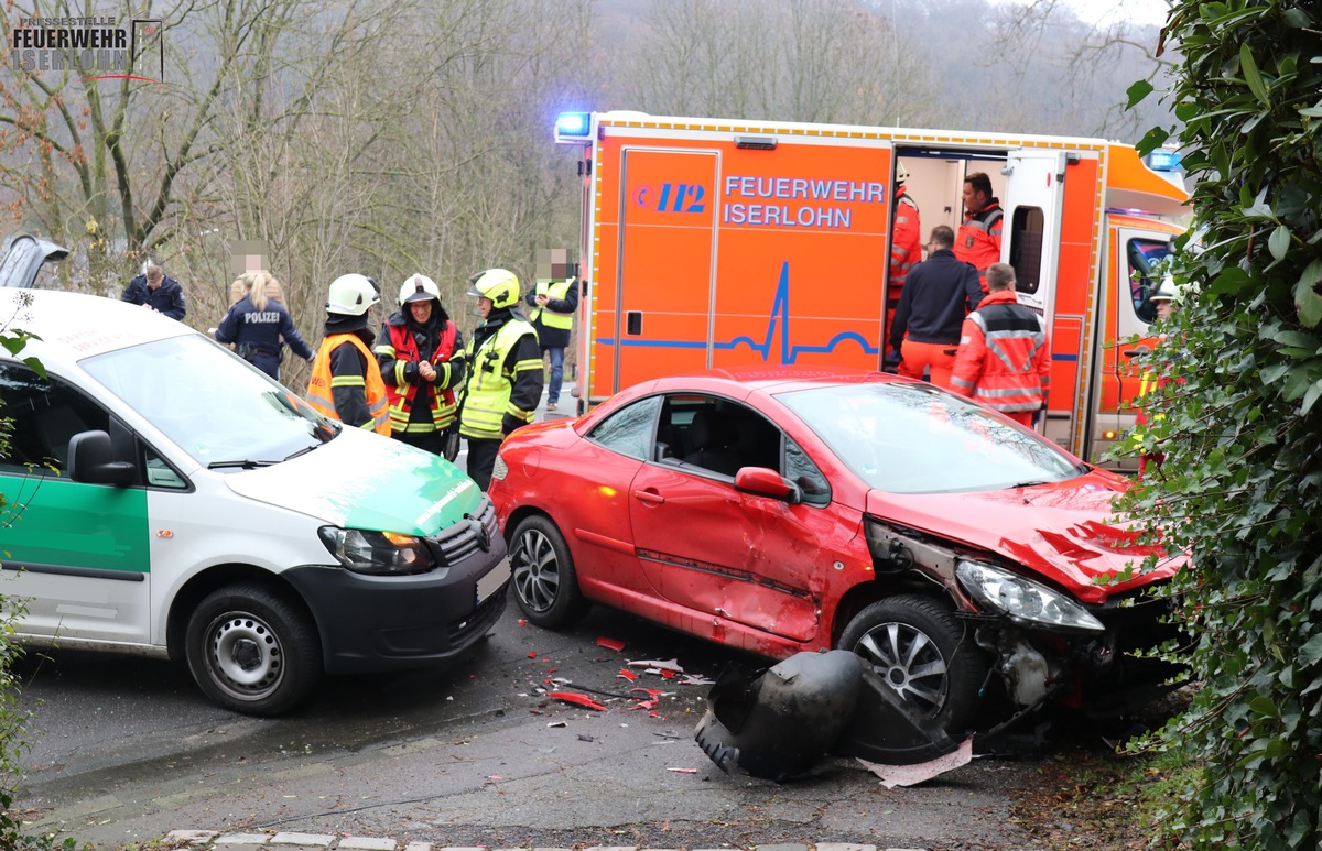 FW-MK: Verkehrsunfall auf der B 7