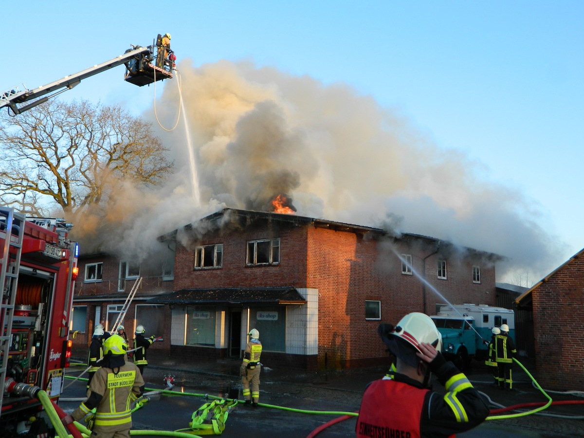 FW-RD: Update zu: Grossfeuer Elsdorf-Westermühlen (Kreis Rendsburg-Eckernförde)