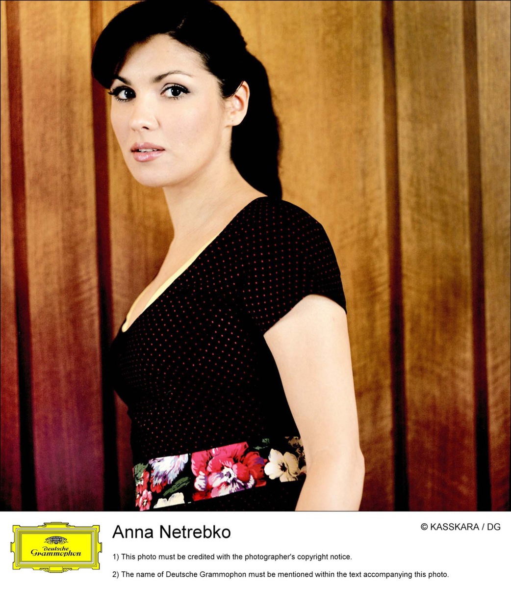 Anna Netrebko bei &quot;Echo der Stars&quot; im ZDF