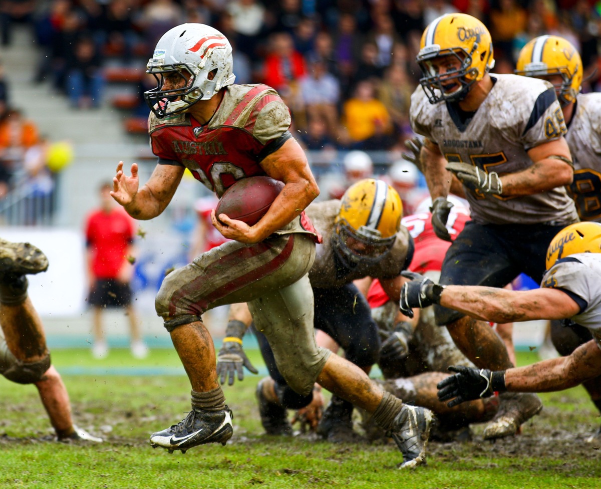 American Football WM sorgt in Innsbruck für Spannung: Titelverteidiger USA trifft am 10. Juli Deutschland - BILD