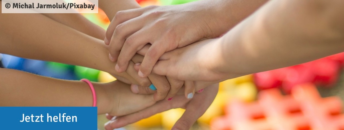 Kinder unterm Regenbogen: Seit 27 Jahren unerschütterlich: „Glück kann man spenden“