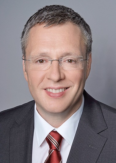 RölfsPartner wächst weiter: Finanz-Experte Thiele verstärkt Münchner Büro als Partner / Ab Oktober 2012 verstärkt Rechtsanwalt und Steuerberater Heinrich Thiele die Büros München und Stuttgart (BILD)