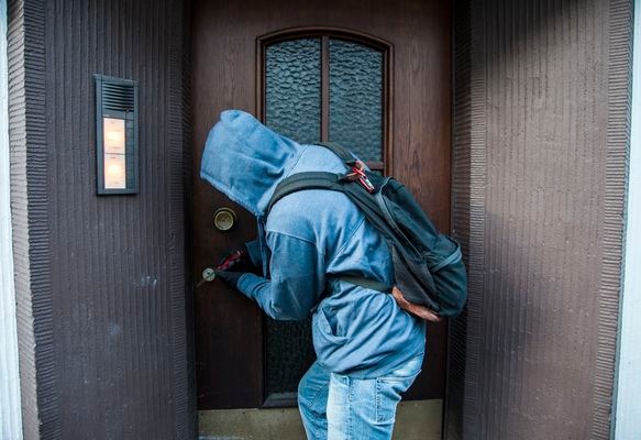 POL-REK: Einbruch in Getränkemarkt - Frechen