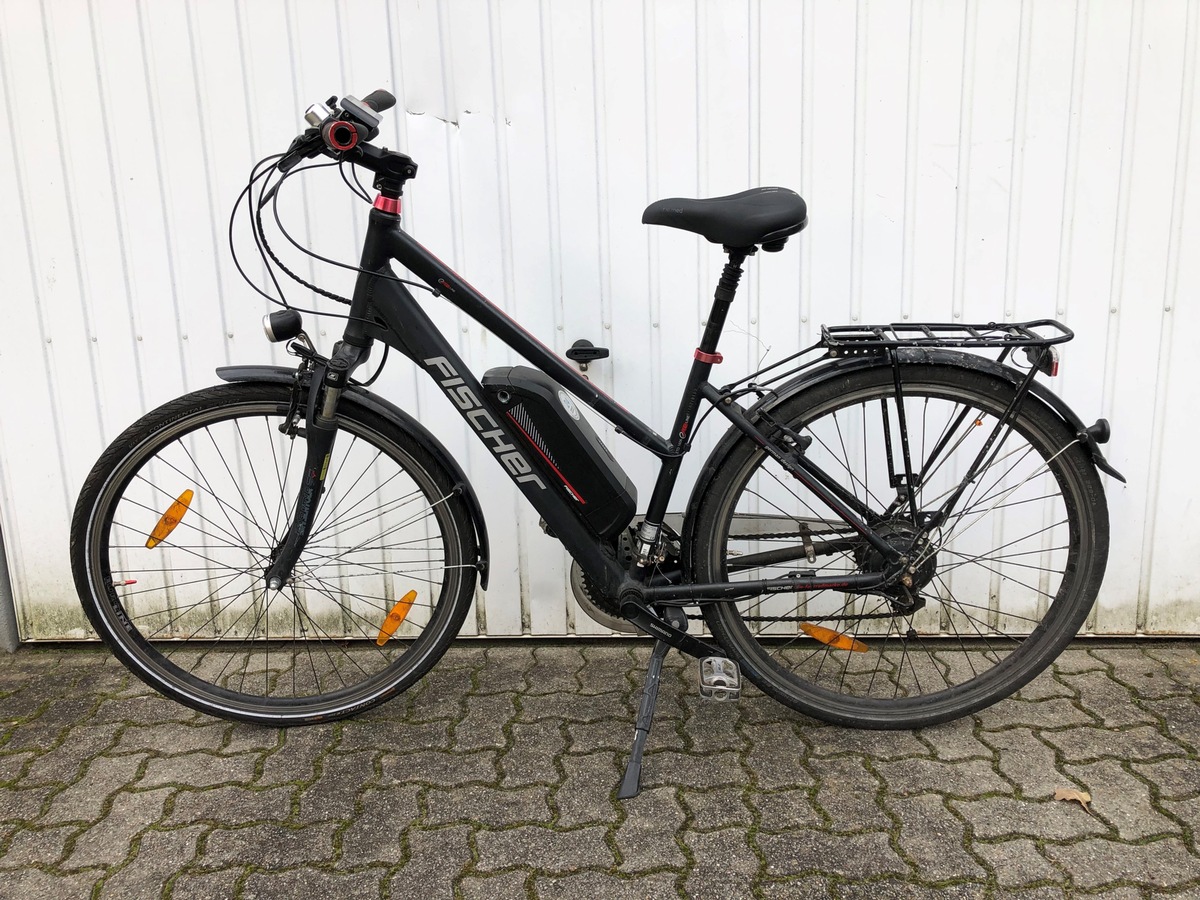 POL-HK: Schneverdingen: Die Polizei fragt: Wessen Fahrrad ist das? (Foto anbei); Neuenkirchen: Polizei sucht Opfer und Täter einer Schlägerei