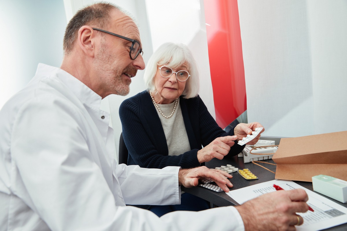 Fortbildungskongress pharmacon / Apotheken-Beratung kann Krebsbehandlung sicherer machen