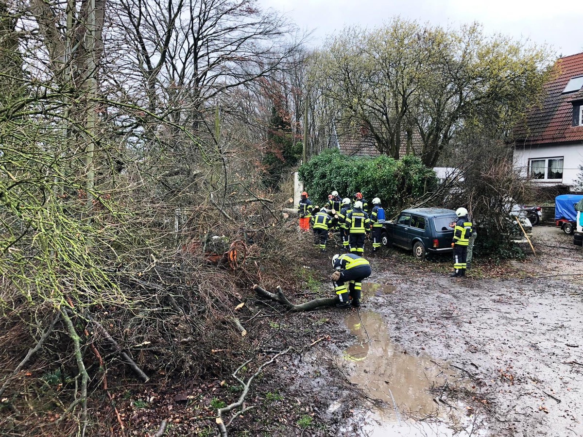 FW-EN: Unwetter führt zu sieben Einsätze