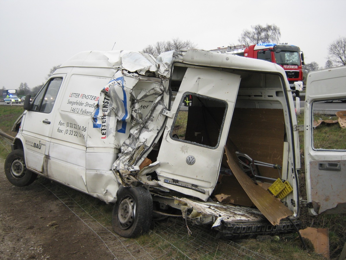 POL-WL: Schwerer Unfallauf A 39