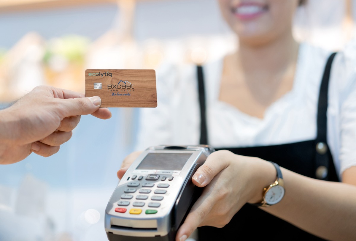 exceet Card Group kooperiert mit führendem Green Banking Fintech ecolytiq