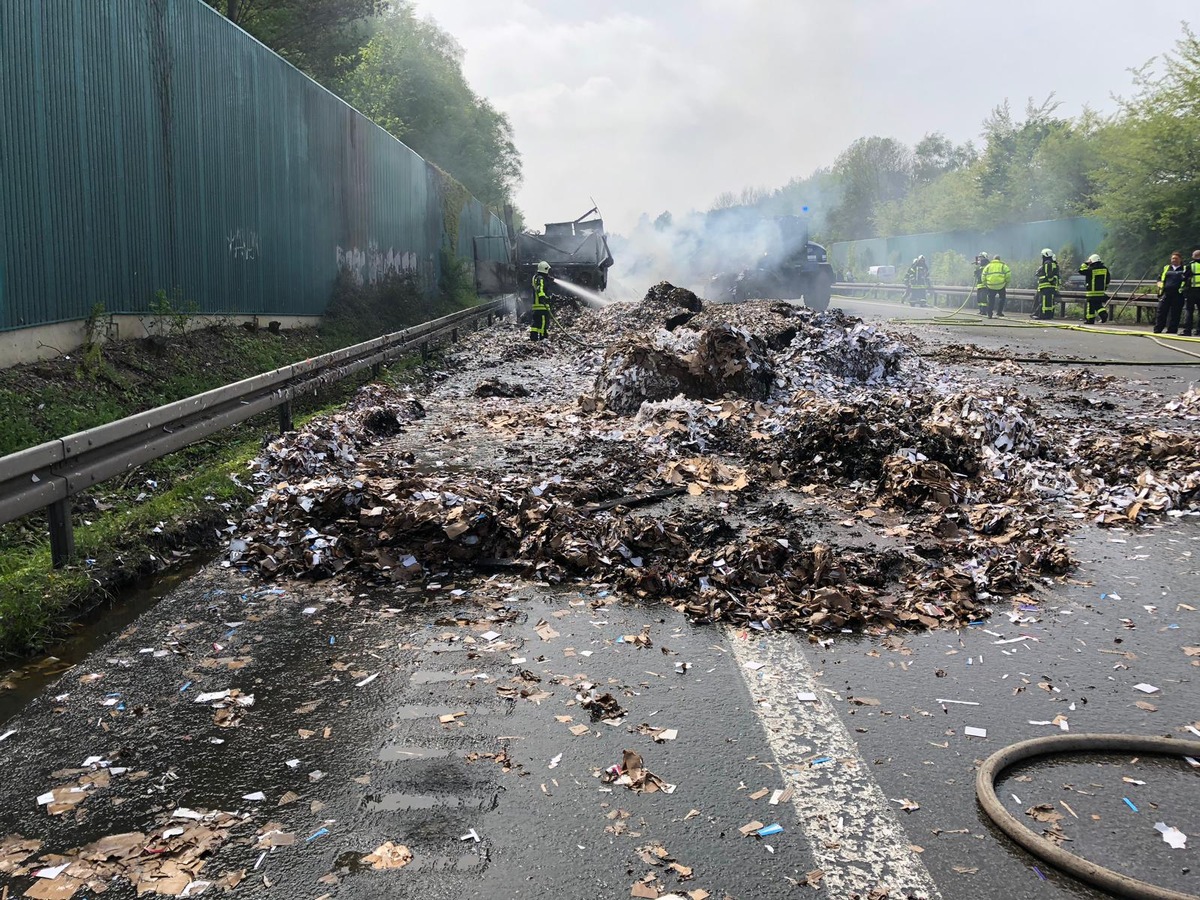 FW-EN: Abschlussmeldung LKW-Brand BAB 1